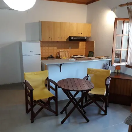 Дом отдыха House Lagonisi *